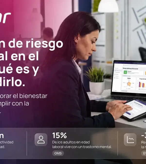 Profesional de RRHH revisa un tablero de evaluación del riesgo psicosocial en el trabajo con datos de bienestar
